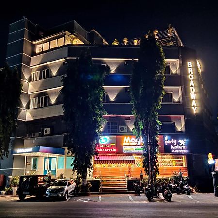 Hotel Broadway Udaipur Exteriör bild